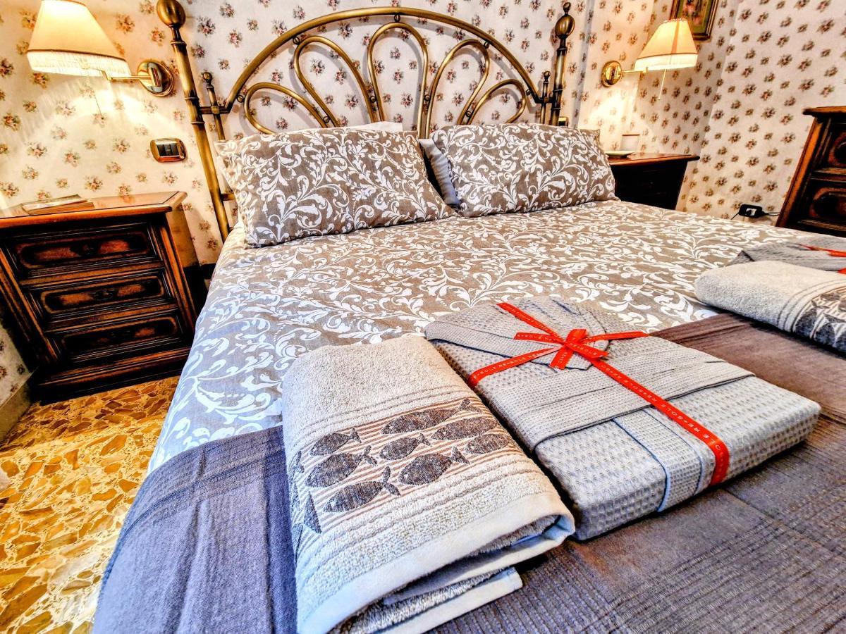 Grazia Guesthouse ローマ エクステリア 写真