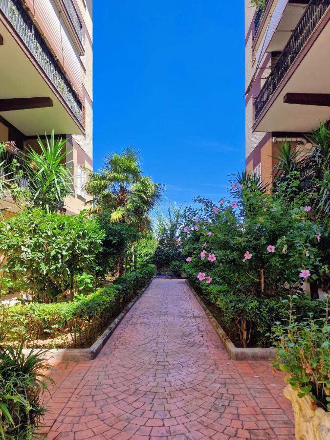 Grazia Guesthouse ローマ エクステリア 写真